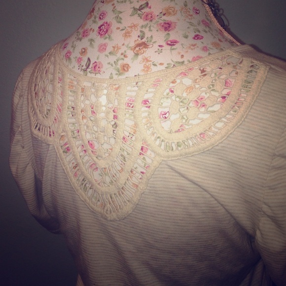 Lace back tan boho shirt/top