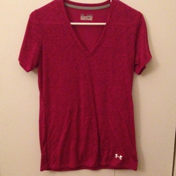 Under Armour V-neck t-shirt