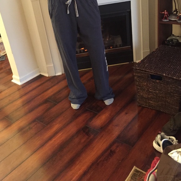 VS Pink Boyfriend sweats. M. CAUTION-very comfy!