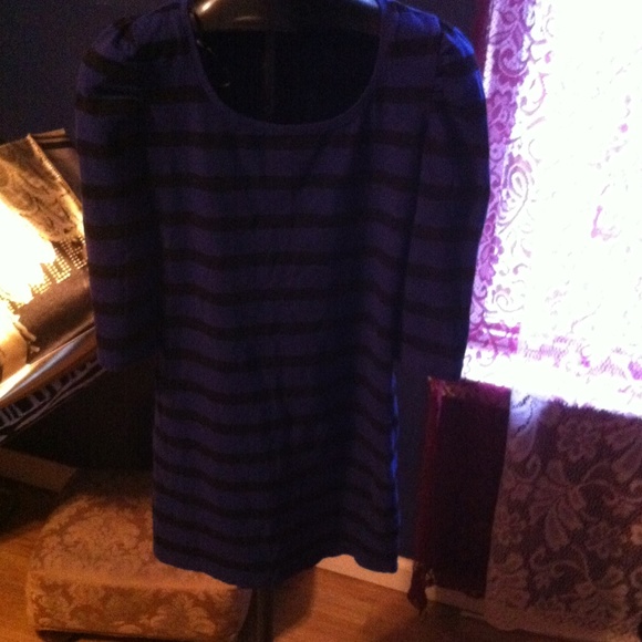 Forever21 Striped Bodycon Dress - Picture 2 of 3