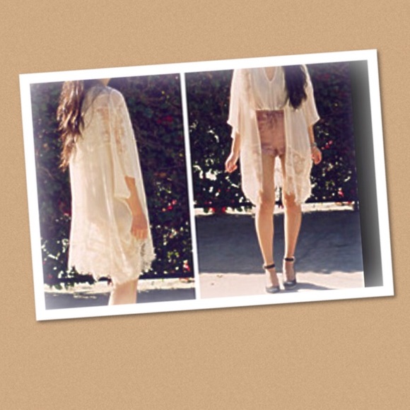 Cream lace kimono