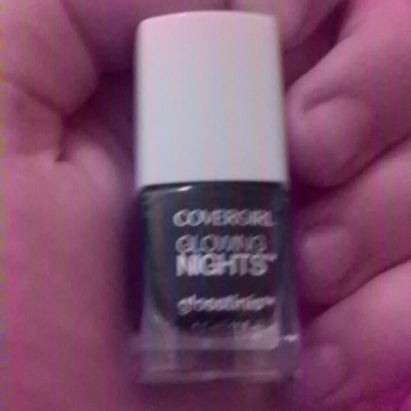 CoverGirl nail Polish