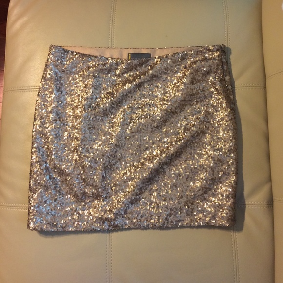 ✨Golden Sequin Skirt✨