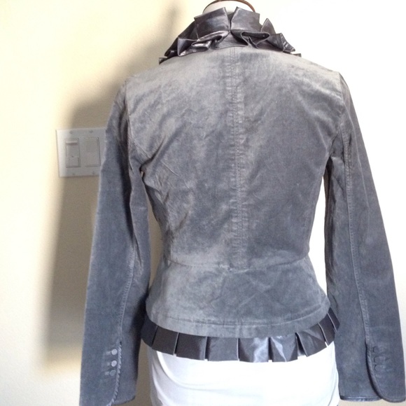 White House Black Market Blazer - Picture 4 of 4