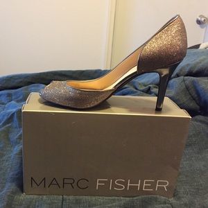 Marc Fisher peep toe heel