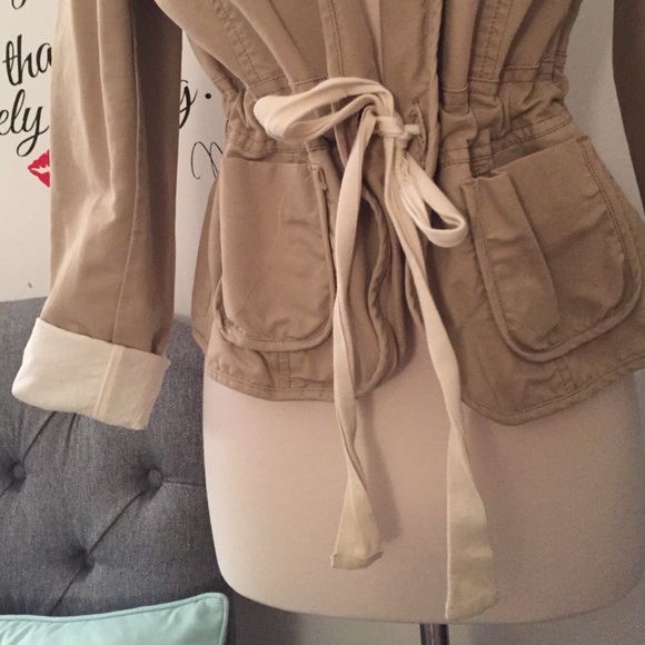 Old Navy Jackets & Coats - One of a kind drawstring blazer! Old Navy Jackets & Coats - One of a kind drawstring blazer!