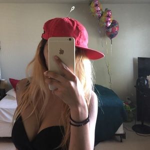 American apparel hat