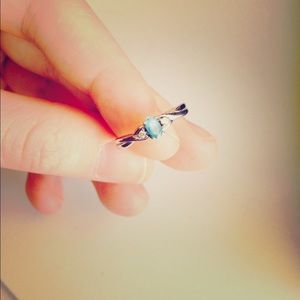 Blue topaz white gold ring