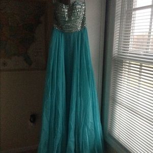 Prom dress