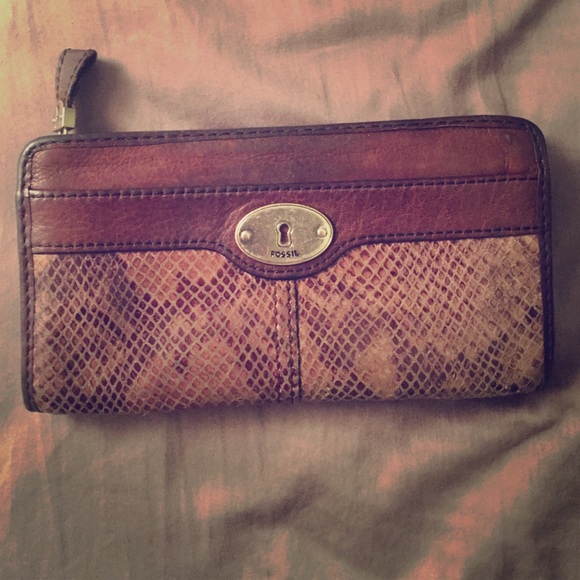 Fossil Clutches & Wallets - Fossil Wallet