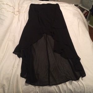 Forever 21 highlow skirt!
