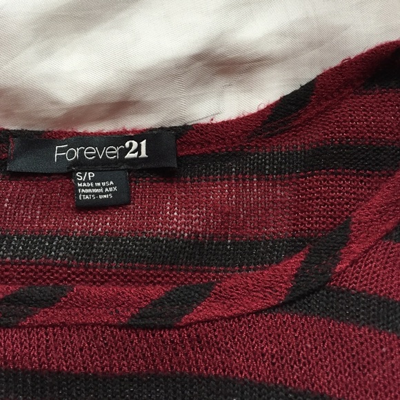 Red/Black stripes. - Picture 2 of 3