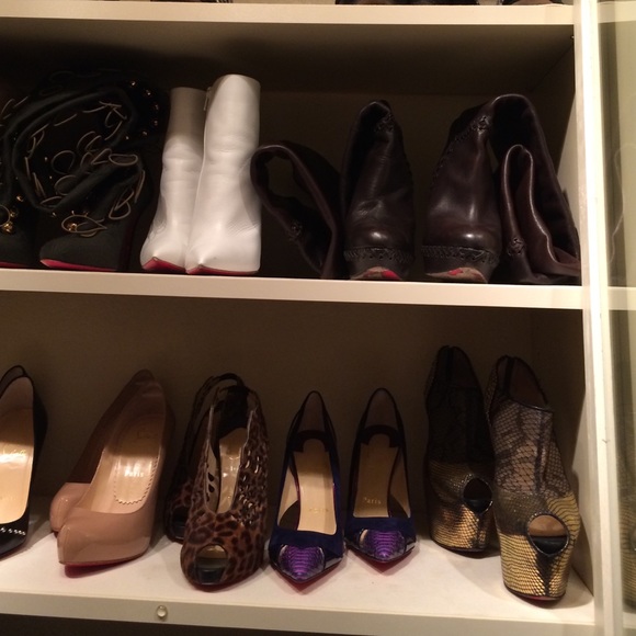Shoes - Picture 2 of 3