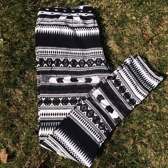 Tribal Print Leggings