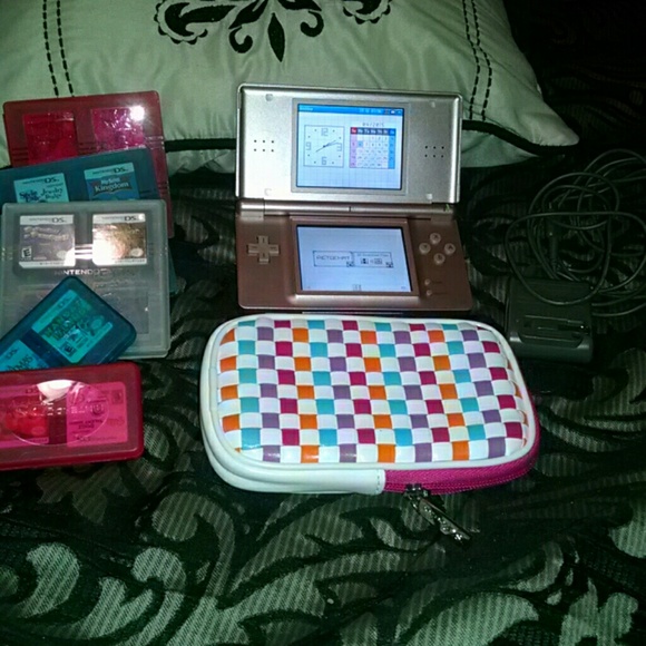 Nintendo DS! - Picture 1 of 3