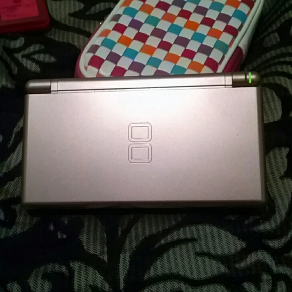 Nintendo DS! - Picture 3 of 3