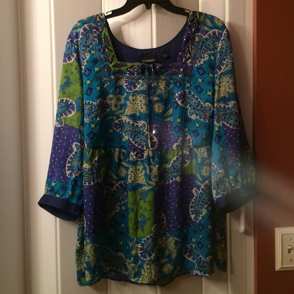 NWOT! Blouse.