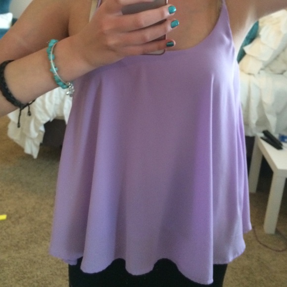 Lavender flowy top - Picture 2 of 3