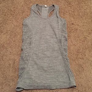 American eagle Workout shirt