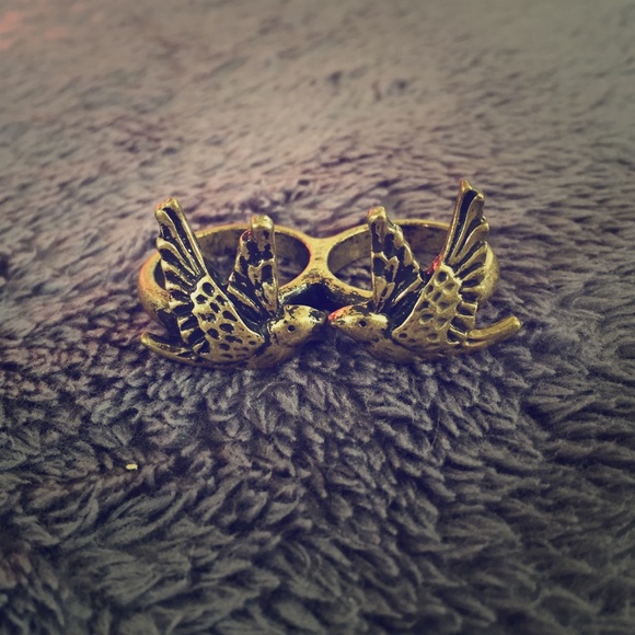 Vintage pigeon double finger ring
