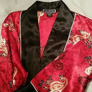 HALSTON oriental pattern robe, long sz small