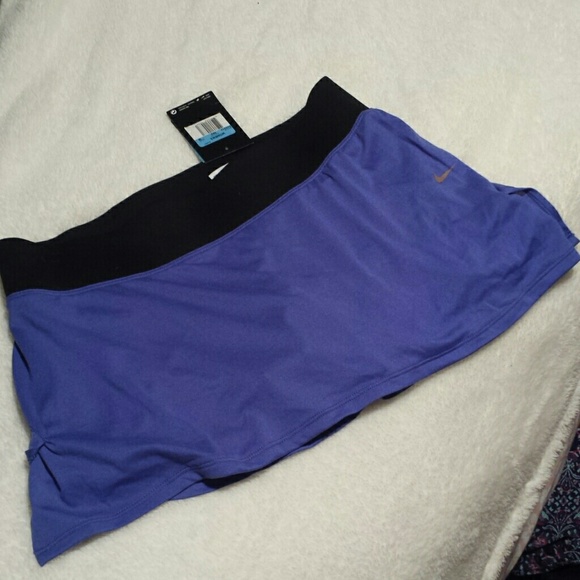 NWT Nike running skirt