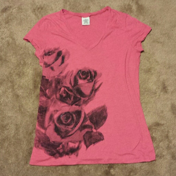 Pink tee - Picture 1 of 1