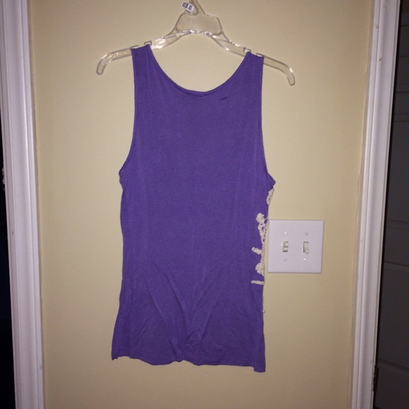 Top - Picture 2 of 3
