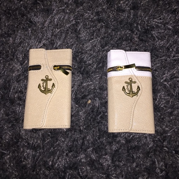 Matching anchor iPhone 5s cases 2 for 1!