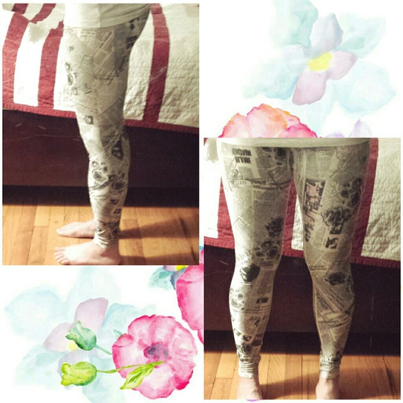 Leggings with vintage flowers and script