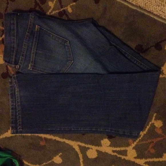 Old navy size 2 long jeans. - Picture 1 of 3
