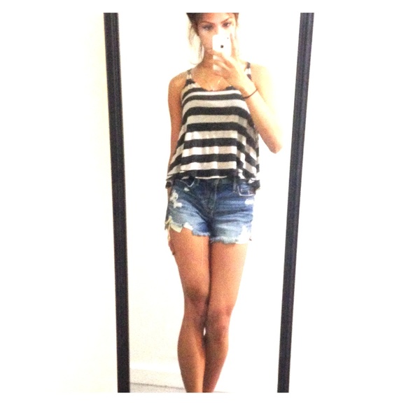 FOREVER 21 Loose cut tank top