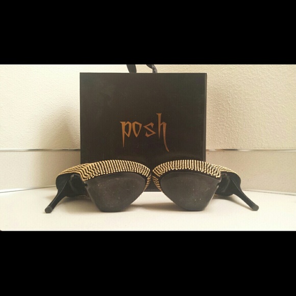 GOLD STUDDED STILETTO PUMP - Picture 4 of 4