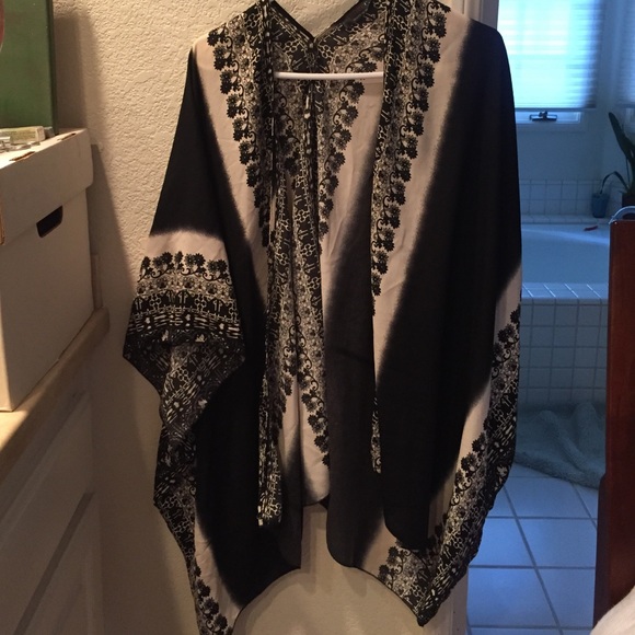 Super fun beach cover up/ mumu