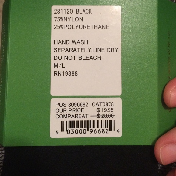 BUNDLED NWT Kate Spade dot tights - Picture 3 of 3