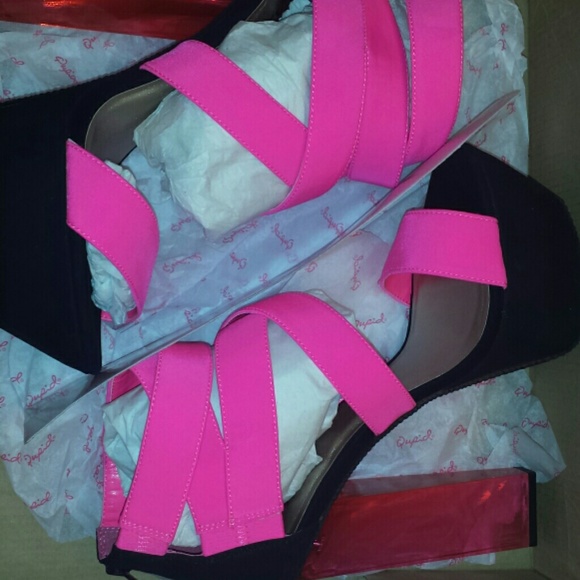 NEON PLATFORM HEEL - Picture 2 of 4