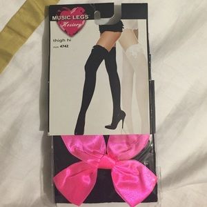 Black thigh highs with pink bow 🎀