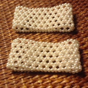 Stretchy pearl bracelets