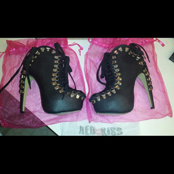 *STRAIGHT JACKET BOOTIES* - Picture 2 of 4