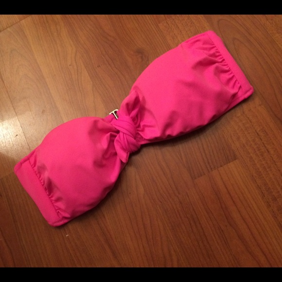 Cute VS bathing suit top - Picture 1 of 2
