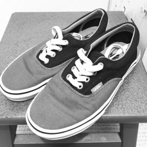 grey, black, and blue vans
