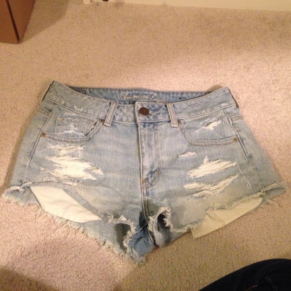 American eagle shorts!