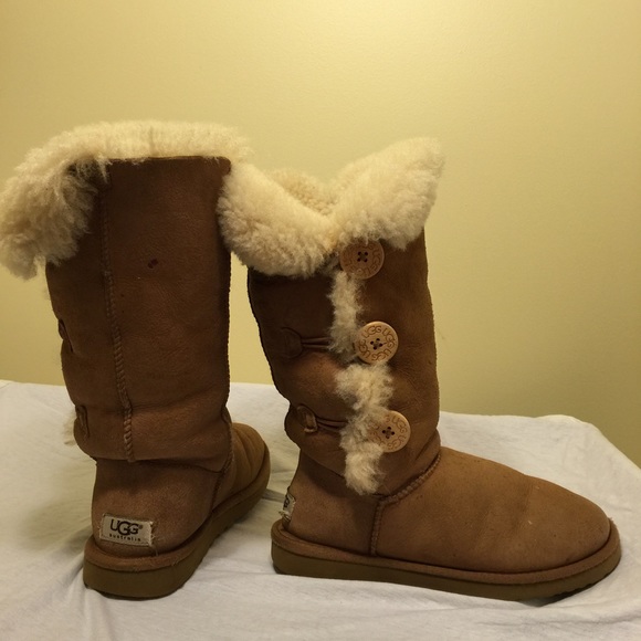 Bailey Button Triplet Uggs