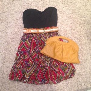 🆕💟Aztec sweetheart cut dress. Strapless.