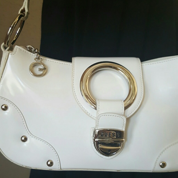 Bundled - Picture 2 of 4