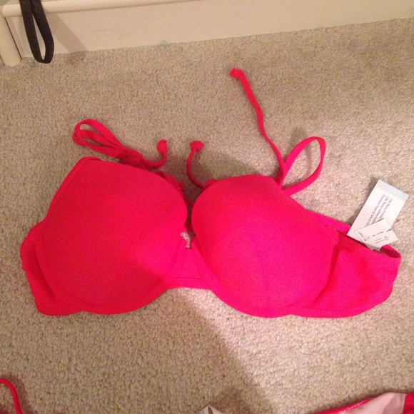 NWT BIKINI - Picture 2 of 4