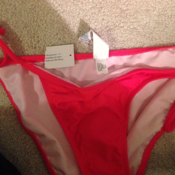 NWT BIKINI - Picture 3 of 4