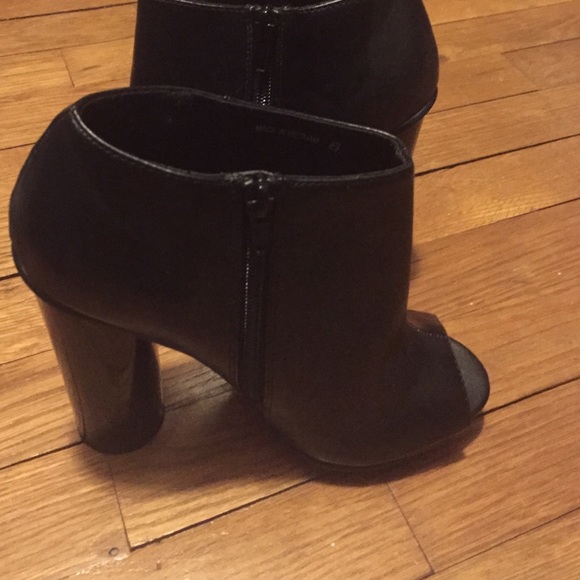 ASOS Shoes - Asos bootie heels