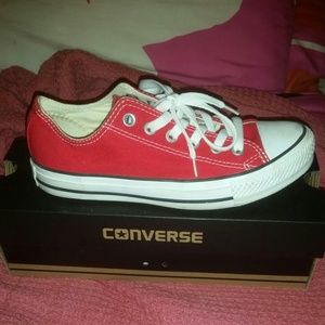 Red Converse