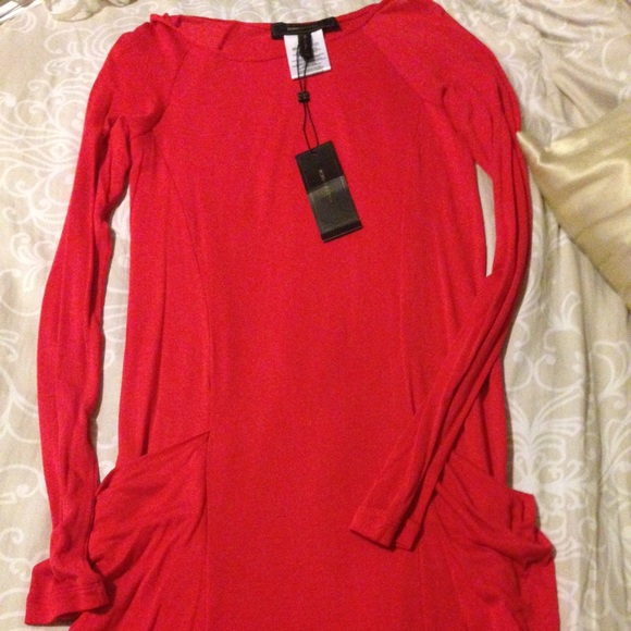 ***SOLD***Red 🍓 Berry stretch dress!!!